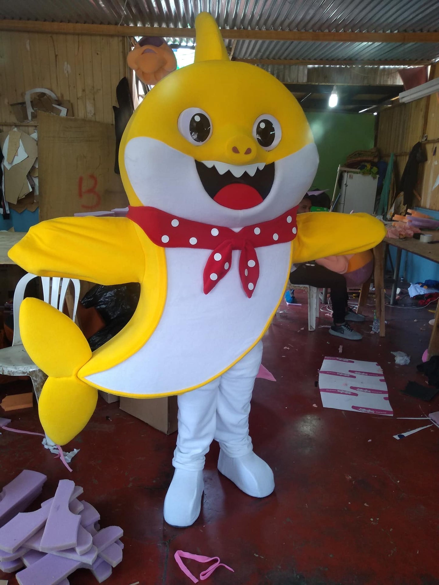 Adorable Yellow Shark Adult Party Mascot Costume – Perfect for Parties & Promotions